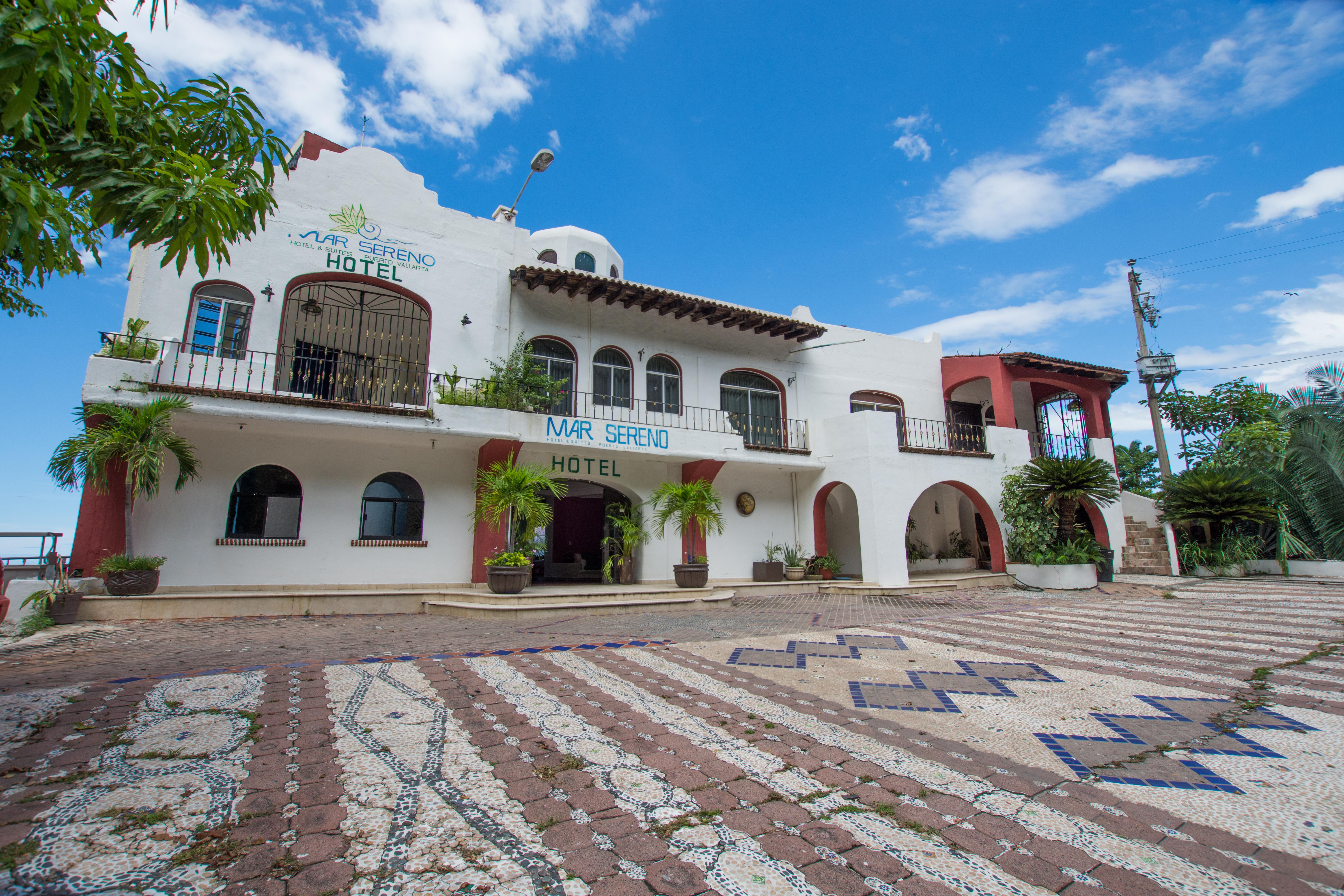 Mar Sereno Hotel & Suites Puerto Vallarta Bagian luar foto